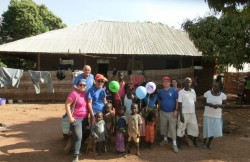 Sebastiano Genco nella sua missione in Guinea-Bissau