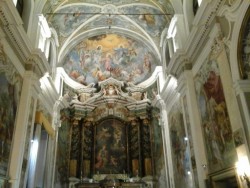 L'interno della chiesa di San Camillo