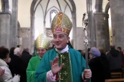 Mons. Sciacca prende possesso della sede vescovile di Fondi, di cui è titolare