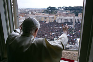 “Grazie Benedetto”, l’ultimo Angelus del Papa