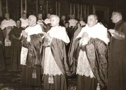 Cento creato cardinale nel concistoro del 15 dicembre 1958