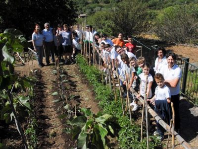 A S. Gregorio gli studenti delle scuole elementari diventano contadini per qualche giorno con il progetto “Orto comunale”