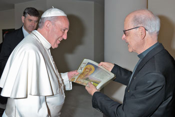Testimonianza: per i 60 anni di sacerdozio mi hanno regalato la Santa Messa col Papa