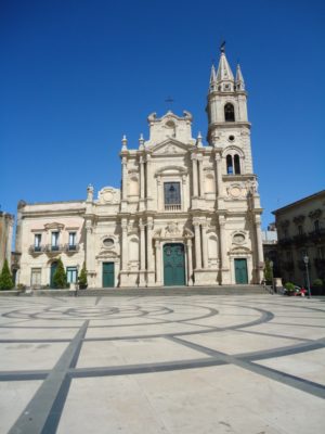 Santi Pietro e Paolo, da 80 anni Basilica Minore Pontificia