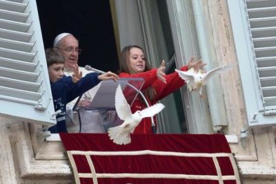 La domenica del Papa / In pace… incontro all’uomo