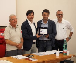 Da sinistra: Nicola Musumarra, Fabio Cantarella (vicesindaco Mascalucia), Anthony Barbagallo (sindaco di Pedara) e Alfio D'Urso (pres.conc.comunale Mascalucia)