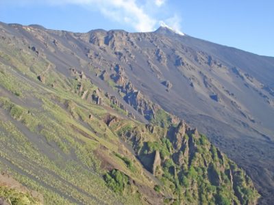 Sport  / Parco trekking sull’Etna, presentato il calendario della stagione 2014