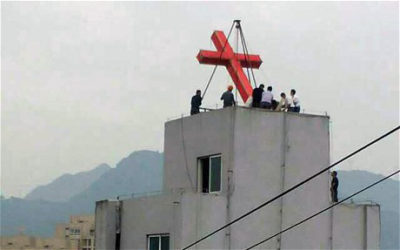 Cristiani perseguitati anche in Cina / L’offensiva più pesante dai tempi della Rivoluzione Culturale di Mao