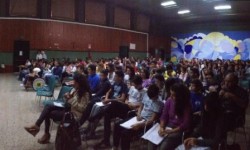 I giovanissimi studenti partecipanti all'incontro