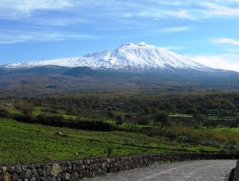 Etna / Sabato 22 “Meglio Parco che sporco 2014”, grande operazione di pulizia