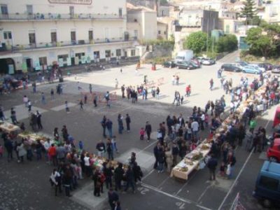 Acireale / All’istituto S. Luigi la festa dell’autunno per sviluppare nei ragazzi l’amore per la natura e il proprio territorio