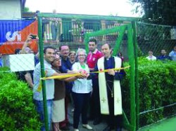 L'inaugurazione del campo sportivo