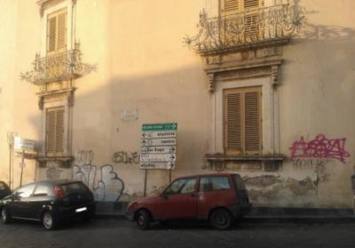 Acireale / Il degrado della città proporzionale al degrado della società. Ma guai a rassegnarsi