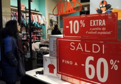 Tempo di saldi / Rito invecchiato: consumatori smaliziati da outlet e sottocosto tutto l’anno
