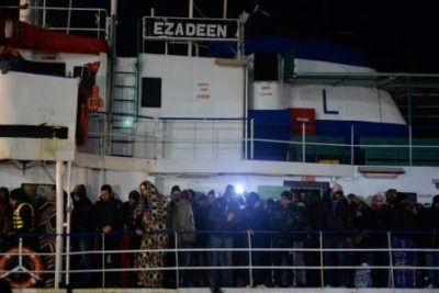 Migrazioni / I siriani arrivano dalla Turchia in Puglia su vecchi mercantili abbandonati in mare dagli scafisti