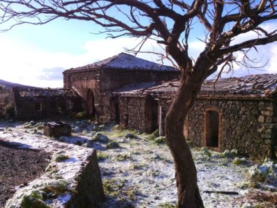 Parco dell’Etna / Consegnati i lavori per il recupero delle Case Caldarera, in contrada Pirao di Randazzo