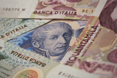 Economia / Se tornassimo alla vecchia Lira, aumenterebbe la crisi