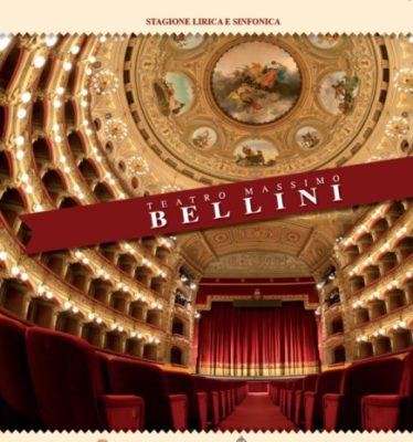 Catania / I “cigni di Bellini” alla prima della “Boheme”. La dolceria Rizza sponsorizza le brochure della stagione 2015