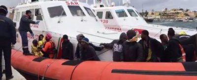 Tragedie dei migranti / Già triplicato (nel 2015 sul 2014) il numero dei morti e l’Europa guarda altrove