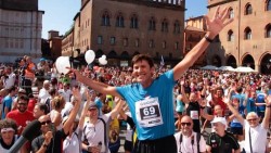 Gianni Morandi in veste sportiva