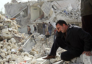Mondo / Ad Aleppo, in Siria, la gente chiede alla comunità internazionale di fermare la distruzione