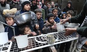 Orrore Yarmuk / Save the Children: 3500 bambini intrappolati nel campo profughi palestinese senza cibo