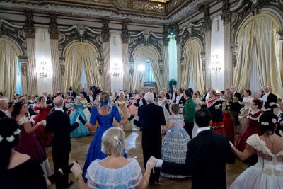 Gemellaggio Italia- Austria / A Vienna il “Gran ballo dell’800” per il bicentenario dello storico Congresso