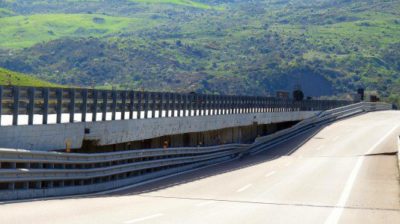 Calamità / Il pilone crollato dell’autostrada Ct -Pa penalizza i siciliani e l’economia dell’Isola