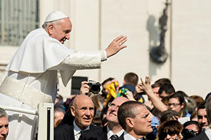 La domenica del Papa / L’amore annulla le differenze. È la forza autentica del cristianesimo, oltre ogni divisione