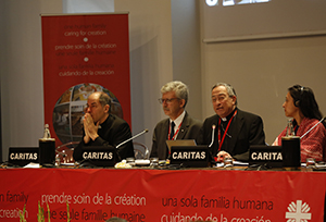 Caritas Internationalis / Il cardinale Maradiaga: “Il 2015 anno di svolta, si lanciano gli obiettivi di sviluppo sostenibile”