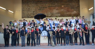 Acireale / Le quarte del plesso Ferretti mettono in scena saggio di fine anno all’insegna dell’inclusione scolastica