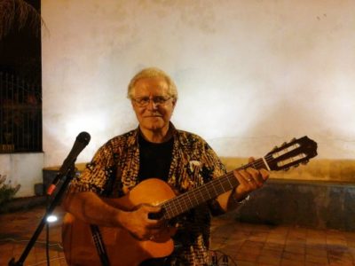 Spettacolo / Alfio Patti, cantastorie di amori e tradizioni della Sicilia di un tempo