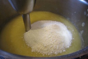 Economia / L’Unione europea contro l’Italia: “Permettete la produzione di formaggi con latte in polvere”