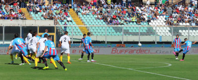 Catania Calcio / Spettacolo al “Massimino”, quattro gol all’Ischia e penalizzazione azzerata
