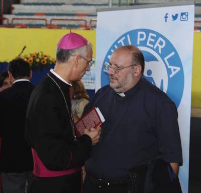 Acireale / Grande successo di partecipazione al 1° meeting regionale “Uniti per la famiglia”. Tutti concordi sulla difesa dell’istituzione