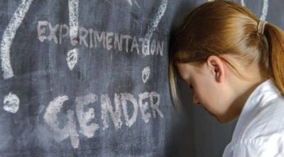 Ottobre tutto gender / Emergenza educativa e affettiva. La scuola non può sostituire il ruolo primario della famiglia…