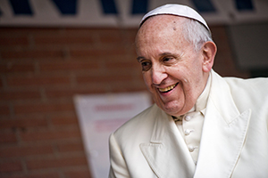 La domenica del Papa / Se sei giovane e ricco…Più che povertà, condivisione. Più che sobrietà, solidarietà