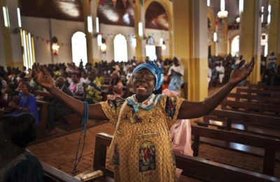 Papa Francesco in Africa / A Bangui, nella Repubblica Centrafricana, aprirà la prima porta santa del Giubileo della Misericordia