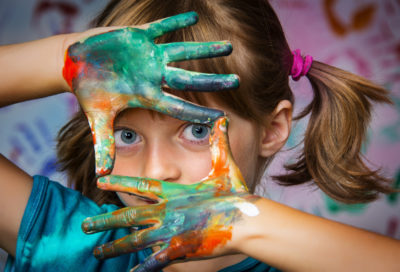 Quotidiano / Illegalità, violenza, disagi. Se ai bambini mancano le opportunità per crescere in un ambiente sano…