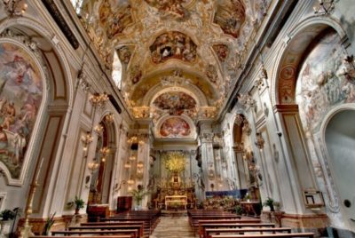 Luoghi della fede 5 / Il monastero delle Benedettine nel cuore di Catania: preghiera e lavoro per magnificare il Signore
