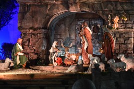 Ai bordi della cronaca / Il Natale è un’altra cosa… ma non separata dal resto. Così sulla prima pagina di un quotidiano nazionale