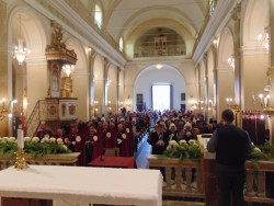 Il raduno delle confraternite della diocesi nella chiesa di Santa Venera in Santa Venerina 