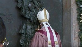 La Domenica del Papa / Farsi strumenti di misericordia. Come Giovanni Battista, chi ha due tuniche ne dia una a chi non ne ha