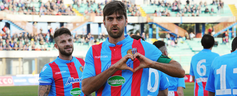 Catania Calcio / Tre gol alla Paganese e Calil capocannoniere