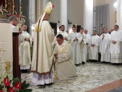 Diocesi / Ad Acireale  la Congregazione dell’Oratorio ha un altro sacerdote: Calogero Frisenda ordinato dal Vescovo