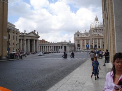 Caritas di Roma / Dopo il parto a due passi da San Pietro. Geraci: “Non si riesce a far fronte a tutto il bisogno”