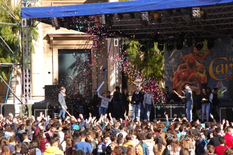 Allegria sul palco (Foto Spampinato)