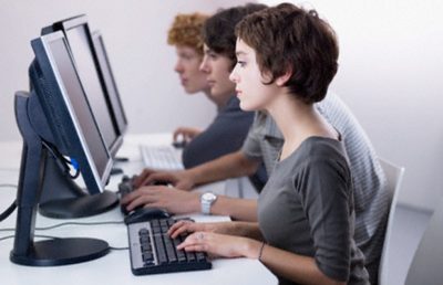 Ricerca / Deficit digitali e preparazione su tecnologia e imprenditorialità. Gli studenti universitari italiani sono pronti per il futuro?