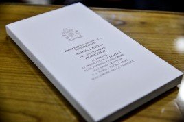 268x178xAmorislaetitia-268x178.jpg.pagespeed.ic._acxCSzZ_v