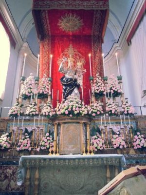 Diocesi / Dal 24 aprile fino all’Ascensione Acireale venera la Madonna del Rosario. Ricco programma di festeggiamenti nella chiesa di S. Domenico